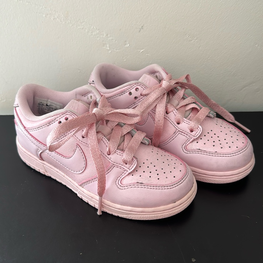 Nize sneakers